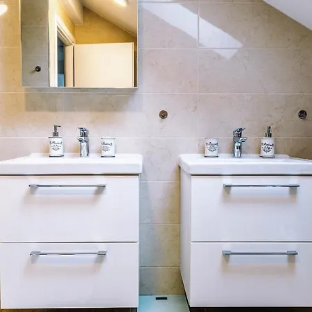 Gold Penthouse Apartman